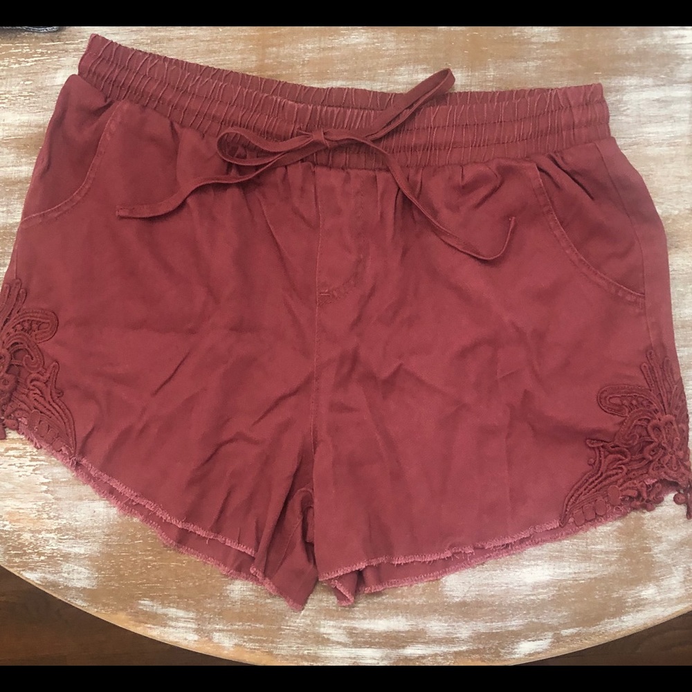 2/$25 Knox Rose shorts